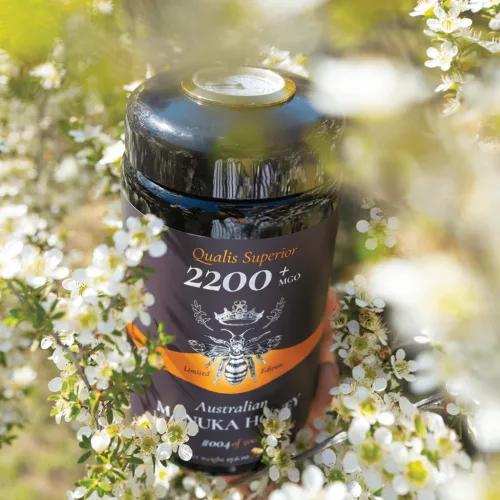 BIO Manukaméz LUX-LIMITED díszdobozban MGO 2200+ 500 g (Biosota)