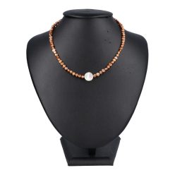   Potátó, színezett, világosbarna színű tenyésztett gyöngy nyaklánc, kerek gyöngyházzal